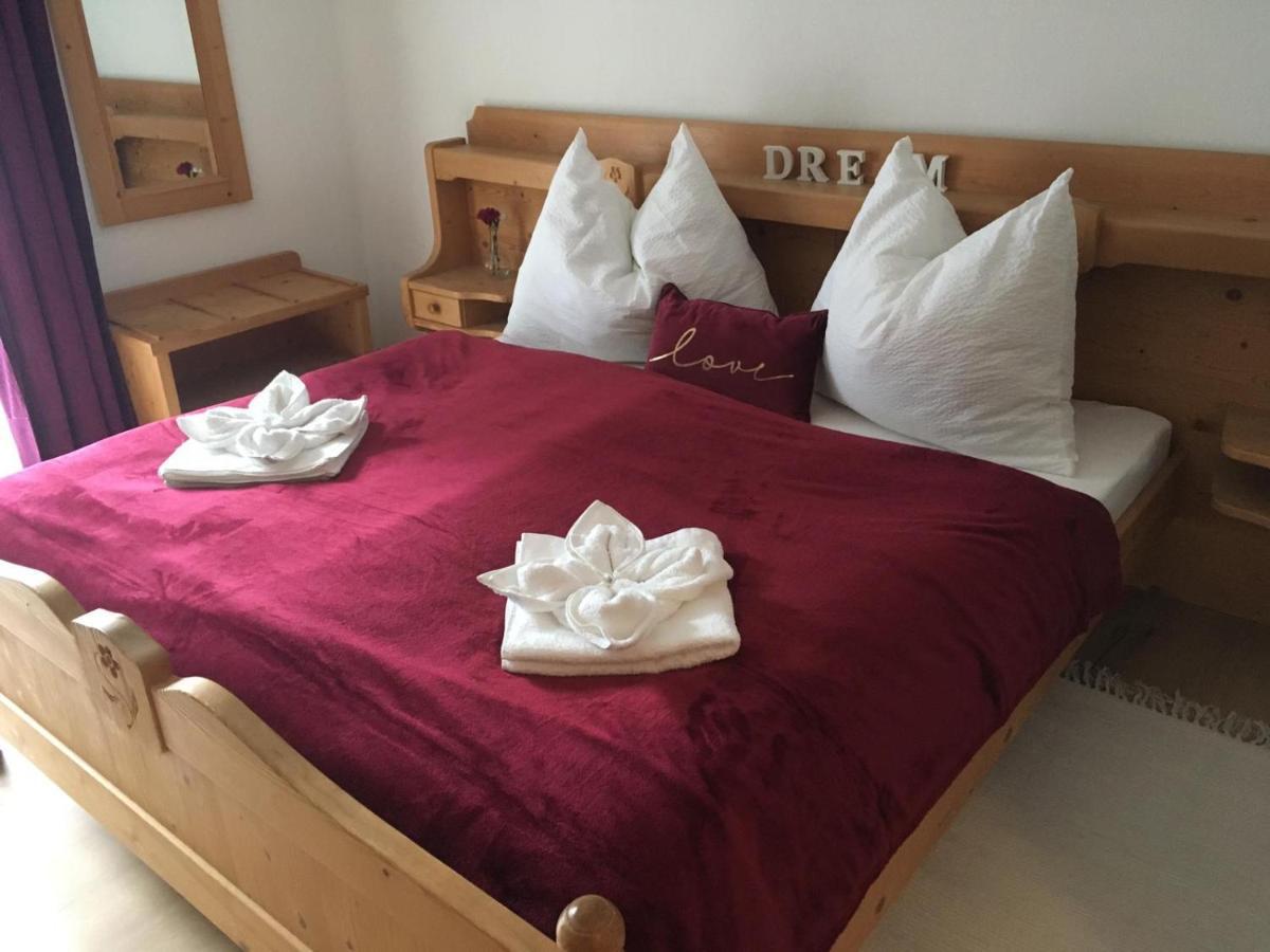 Apartments Marie B ฮัลล์สตัทท์ ภายนอก รูปภาพ